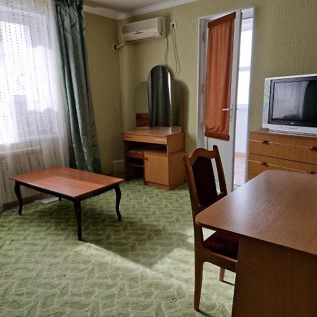 Victoria Hotel Актау Экстерьер фото